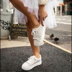 Betsy Johnson size 11 white Sidney tennis shoe wedding bride